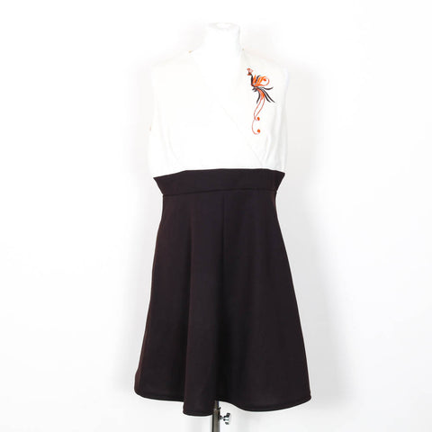 Cream/Brown Crimpelene Short Dress - 70's Vintage (Size 10/12)