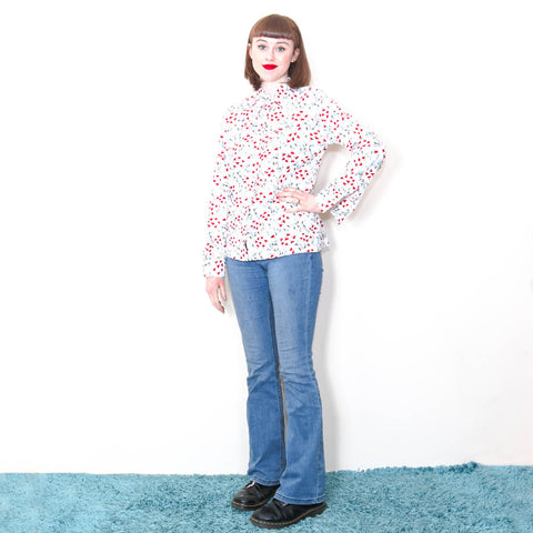 Cape Cod Flowered Pattern White Blouse - 70's Vintage (Size 8)